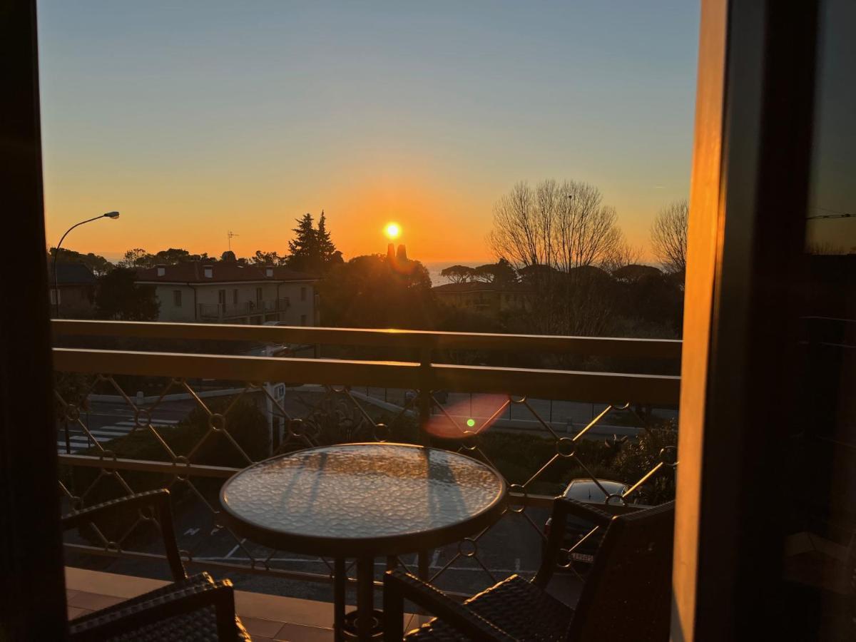 Hotel Renata Lazise Exterior photo